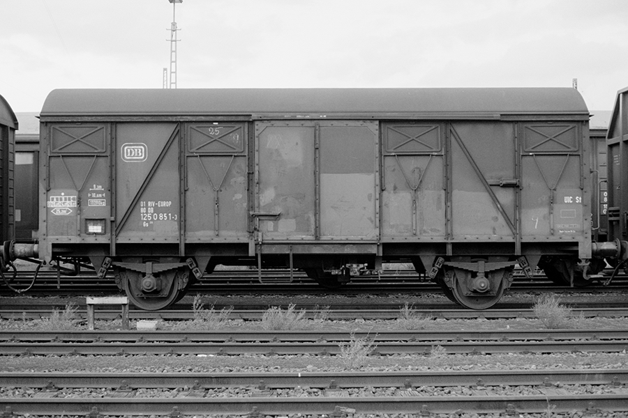 173617