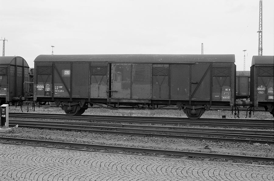 173626