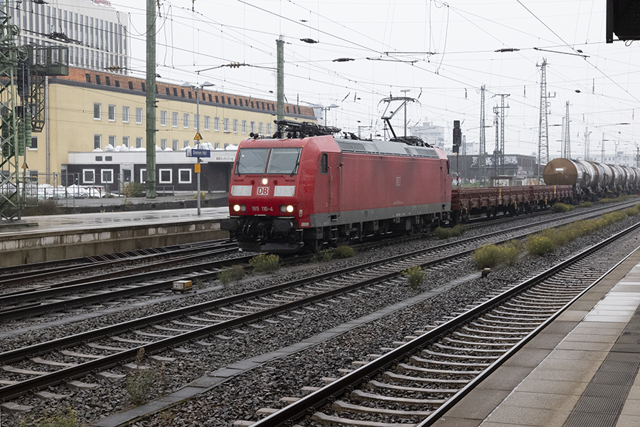 D1030390